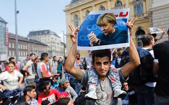 Thủ tướng Đức thừa nhận cuộc khủng hoảng di cư có thể quyết định số phận EU (Ảnh: AP).