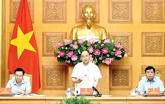 Thủ tướng Nguyễn Xuân Phúc chủ trì cuộc họp của Ban chỉ đạo Quốc gia về tái cơ cấu kinh tế