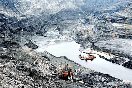 Hiện trường khai thác than tại một mỏ than ở Quảng Ninh