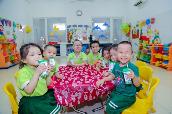 Cho đến năm học 2018-2019, quy mô chương trình SHĐ được mở rộng ra phạm vi toàn TP. Đà Nẵng với sự tham gia của 330 trường học, cơ sở giáo dục với số lượng trẻ tham gia uống sữa là hơn 47.000 trẻ em
