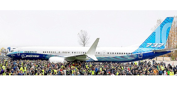 Boeing ra mắt mẫu máy bay 737 MAX mới