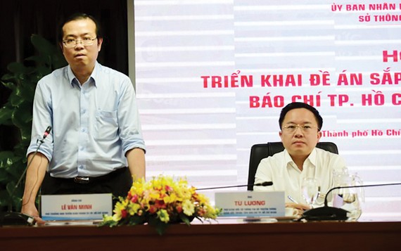 Phó Trưởng ban Thường trực Ban Tuyên giáo Thành ủy TPHCM Lê Văn Minh phát biểu chỉ đạo tại hội nghị triển khai đề án sắp xếp, phát triển và quản lý báo chí TPHCM đến năm 2025