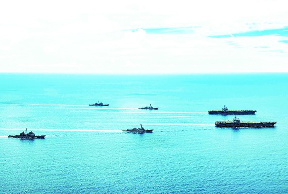 Nhóm tàu sân bay Mỹ tập trận ở Biển Đông ngày 17-7. Ảnh: Twitter của Hạm đội Thái Bình Dương, Mỹ