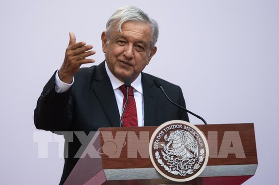 Từ tháng 12-2018, Tổng thống Lopez Obrador đã triển khai các biện pháp mạnh tay đối với tội phạm tham nhũng. Ảnh: AFP/TTXVN