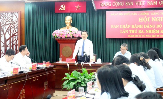 Đồng chí Trần Lưu Quang phát biểu chỉ đạo hội nghị