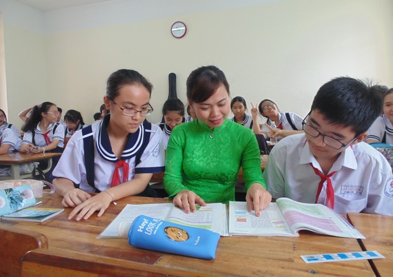 Giờ học môn tiếng Anh của học sinh Trường THCS Lê Văn Tám (quận Bình Thạnh)