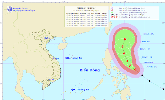 Dự báo vị trí và đường đi của bão Surigae. Ảnh: Trung tâm Dự báo khí tượng thủy văn Quốc gia