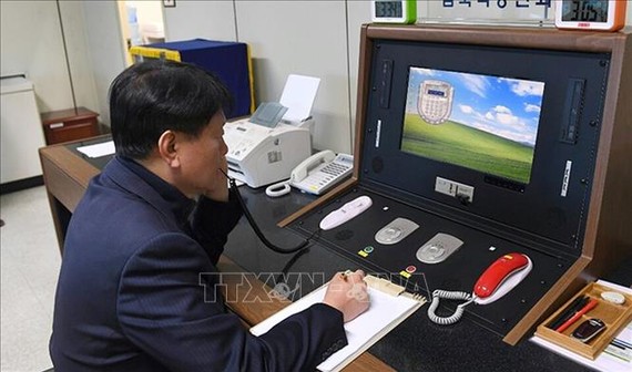 Giới chức Hàn Quốc liên lạc với người đồng cấp Triều Tiên thông qua đường dây nóng