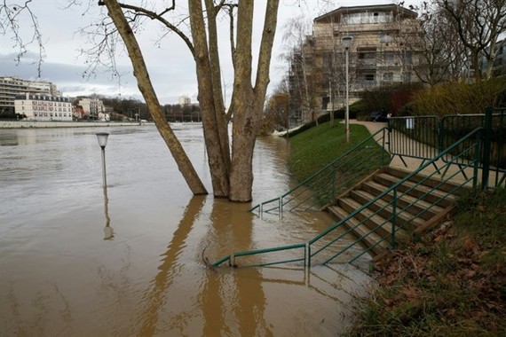 Downpours in recent days have seen River Seine levels rise
