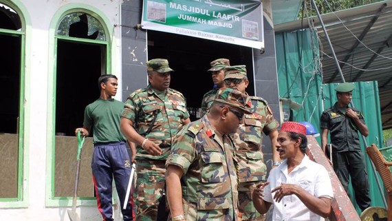 Sri Lanka dỡ bỏ tình trạng khẩn cấp