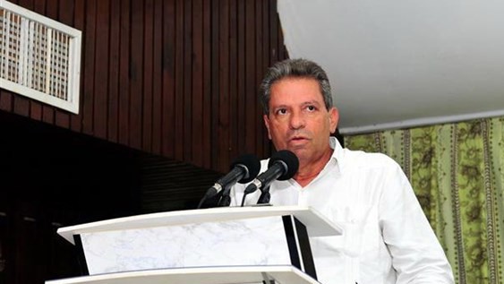 Bí thư Trung ương, Trưởng Ban Tư tưởng Đảng Cộng sản Cuba Víctor Gaute López phát biểu tại hội thảo. Ảnh: Lê Hà/TTXVN