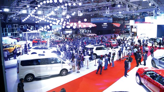 Vietnam Motor Show 2019 vượt 200.000 lượt khách tham quan