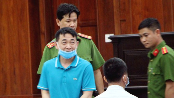 Bị cáo Nguyễn Minh Hùng. Ảnh: MAI HOA