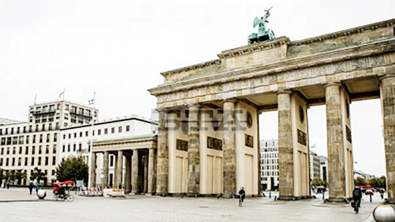 Thủ đô Berlin (Đức) vắng vẻ vì dịch bệnh bùng phát