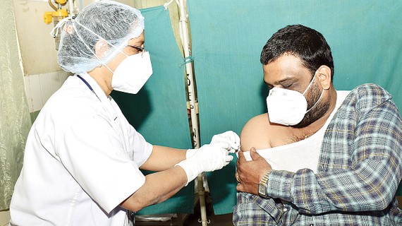 Tiêm vaccine ngừa Covid-19 ở Ấn Độ