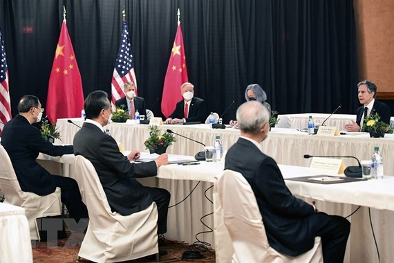 Quang cảnh đối thoại cấp cao về an ninh và đối ngoại Mỹ và Trung Quốc tại Alaska, Mỹ ngày 18-3. Ảnh: AFP/TTXVN