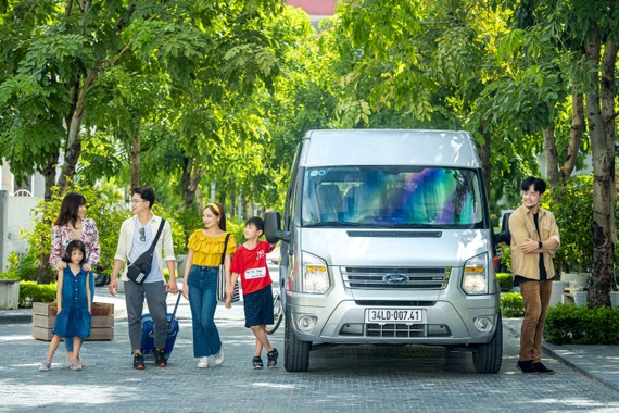 Ford Việt Nam mở rộng chế độ bảo hành cho Ford Transit lên tới 200.000km