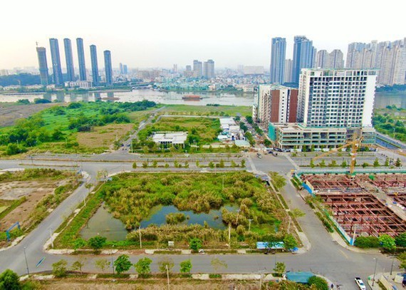 Công ty TNHH đầu tư bất động sản Ngôi Sao Việt trúng đấu giá lô đất số 3-12 Thủ Thiêm, TPHCM. Ảnh: HOÀNG HÙNG