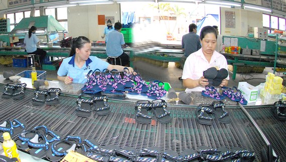 Sản xuất giày tại Công ty Biti’s, TPHCM Ảnh: Cao Thăng