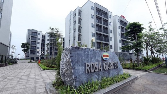 Công trình nhà ở xã hội CT-08 HUD Rosa Garden là khối nhà đầu tiên của chuỗi dự án nhà ở xã hội của Khu đô thị mới Thanh Lâm-Đại Thịnh II, Hà Nội.