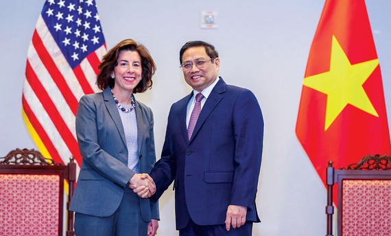 Thủ tướng Chính phủ Phạm Minh Chính tiếp Bộ trưởng Thương mại Hoa Kỳ Gina Raimondo.