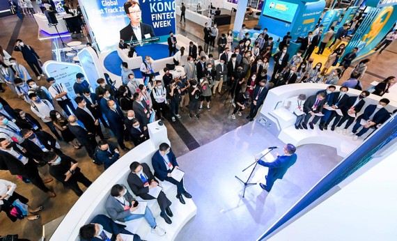 Hồng Kông vừa tổ chức Tuần lễ Fintech để thu hút các nhà đầu tư tài sản ảo.