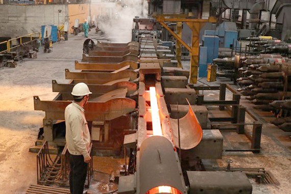 Dây chuyền cán thép tự động của Nhà máy cán thép Thái Trung, Công ty cổ phần gang thép Thái Nguyên. (Ảnh: Hoàng Nguyên/TTXVN)