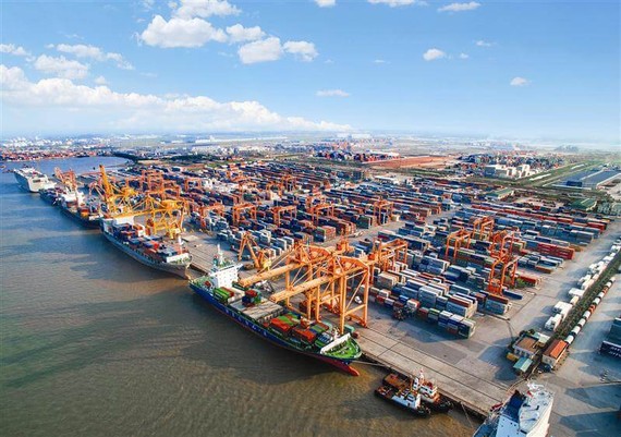 Phát triển hệ thống cảng biển và dịch vụ hậu cần cảng Cái Mép-Thị Vải