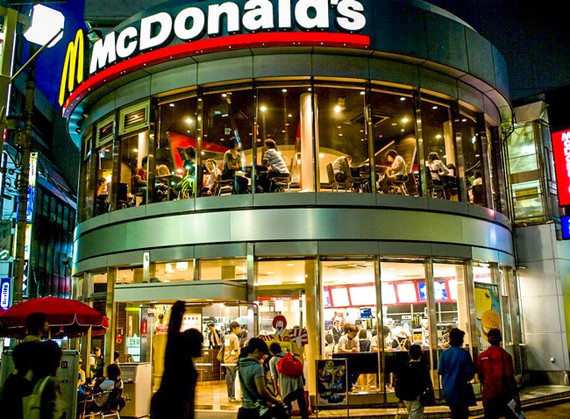 Chuỗi cửa hàng McDonalds đã không thành công ở thị trường Việt Nam như mong đợi.