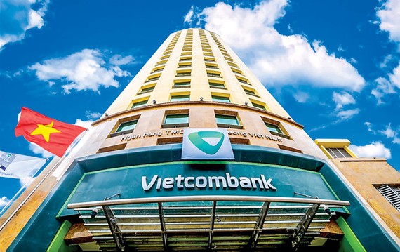 Vietcombank là một trong những ngân hàng có dư nợ lớn trên TTCK.