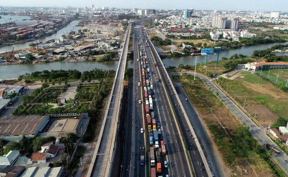Xa lộ Hà Nội, trục giao thông kết nối TP.HCM và các tỉnh Đông Nam bộ