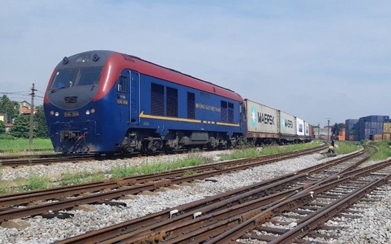 Ngành đường sắt mở chuỗi vận tải liên vận quốc tế sang các nước châu Âu. (Ảnh: CTV/Vietnam+)