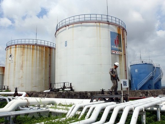 Dự trữ đảm bảo xăng dầu phục vụ sản xuất và tiêu dùng. (Ảnh: PV/Vietnam+)