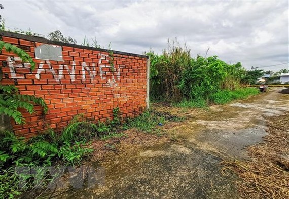Một thửa đất nông nghiệp được phân lô bán nền ở quận Ninh Kiều, Cần Thơ. (Ảnh minh họa: Thanh Liêm/TTXVN)