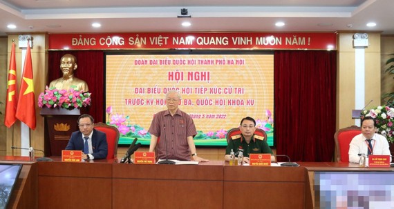 Tổng Bí thư Nguyễn Phú Trọng phát biểu tại cuộc tiếp xúc cử tri các quận Đống Đa, Ba Đình, Hai Bà Trưng, sáng 12-5