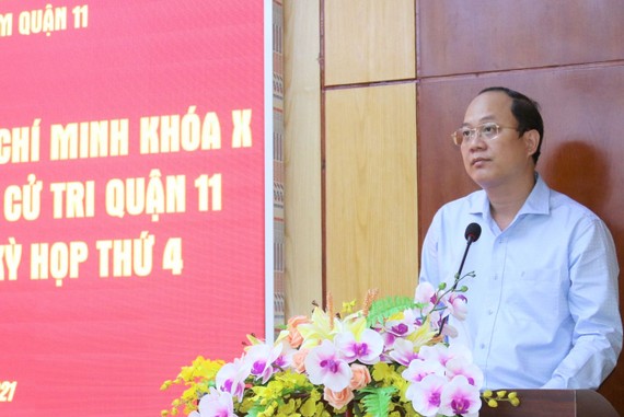Phó Bí thư Thành ủy TPHCM Nguyễn Hồ Hải phát biểu tại buổi tiếp xúc cử tri quận 11