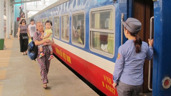  Ga Hà Nội tăng thêm 14 đoàn tàu trong cao điểm nghỉ lễ 2-9