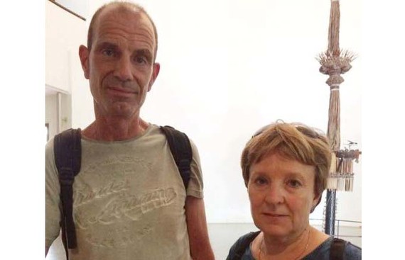 Vợ chồng du khách người Hà Lan bị taxi "chặt chém"