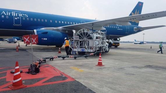 Giảm tần suất bay đến sân bay Tân Sơn Nhất