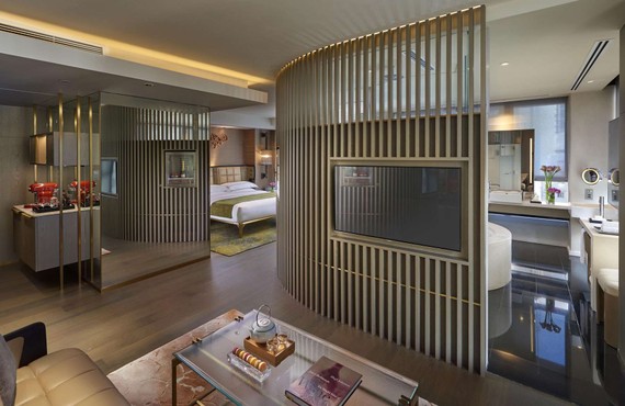 文華東方酒店自2020年12月起為強制檢疫入境旅客 提供豪華住宿服務。