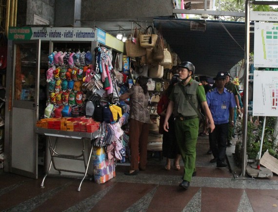 Các đơn vị tăng cường kiểm tra tại khu vực chợ trên địa bàn quận Hải Châu, TP Đà Nẵng