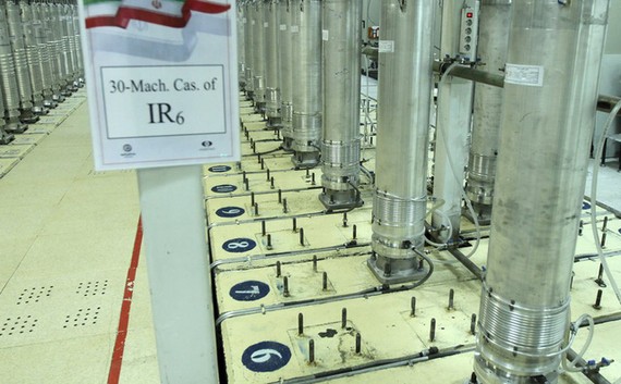 Máy ly tâm trong cơ sở làm giàu urani Natanz ở miền Trung Iran. Ảnh: AP