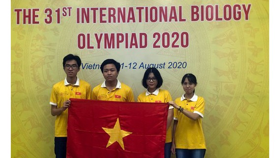 4 thành viên đội tuyển Việt Nam dự thi Olympic Sinh học quốc tế năm 2020 đều đoạt giải