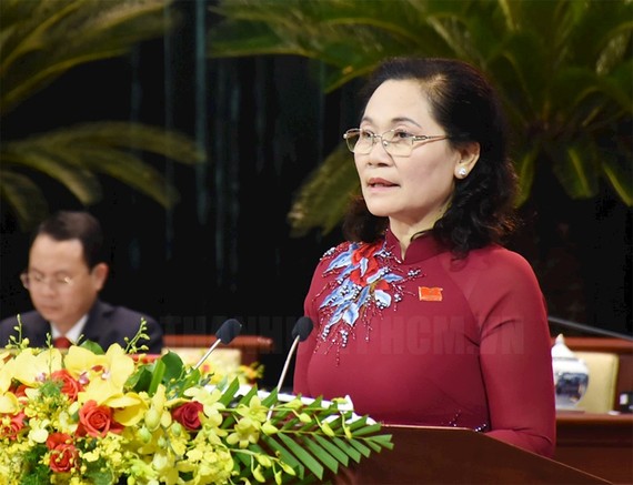 Đồng chí  Nguyễn Thị Lệ trình bày báo cáo tại Đại hội. Ảnh: hcmcpv