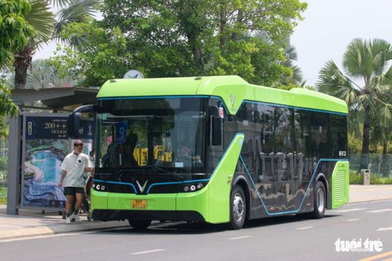 電動巴士首月營運為４萬乘客服務