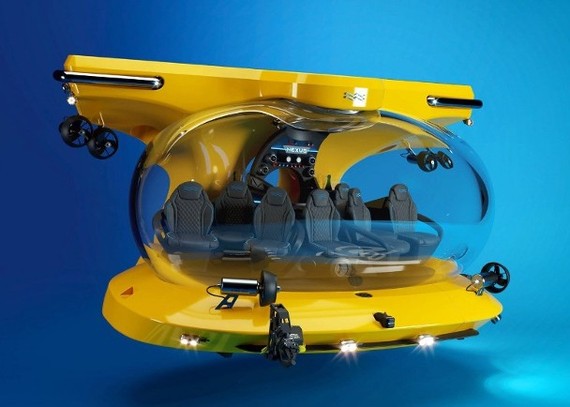 潛艇系列設有透明觀景窗。
