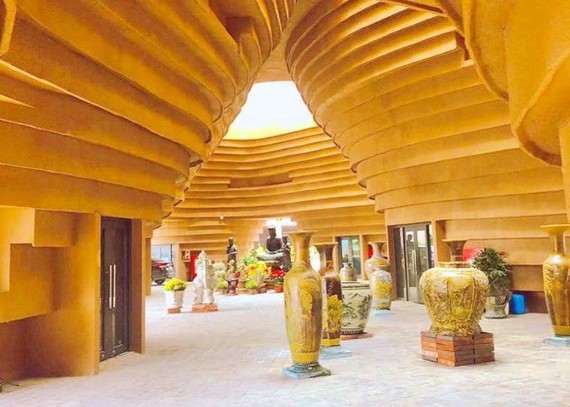 缽長陶瓷博物館－－越南造型獨特的建築