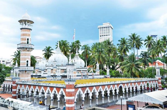吉隆坡佔美清真寺。