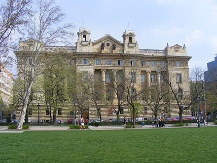 匈牙利國家銀行(央行)將該國基準利率從10.75%上調至11.75%。