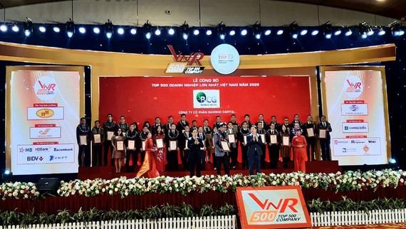 Công bố Top 10 doanh nghiệp lớn nhất Việt Nam